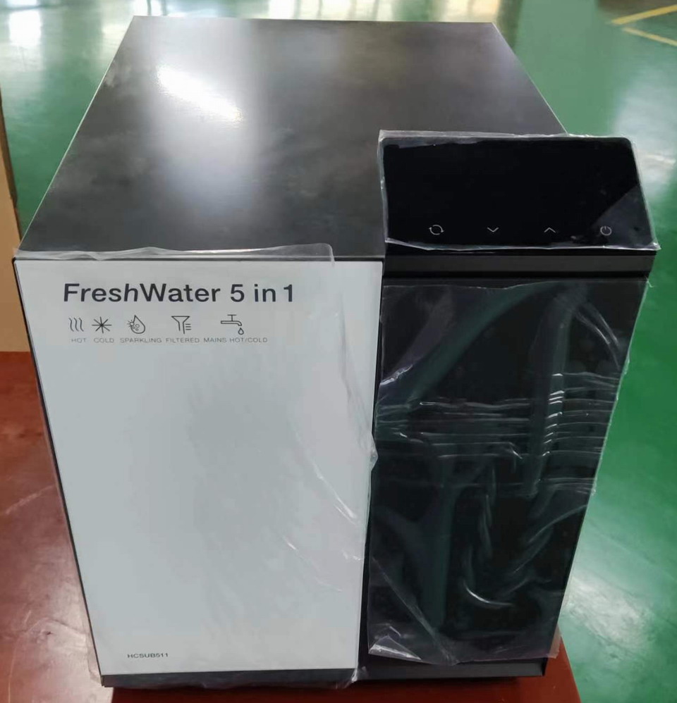 chilling sparkling water machine